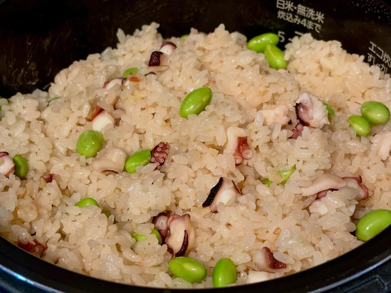 居酒屋感覚でふらっと寄れる！手作りおばんざいとクラフトビール